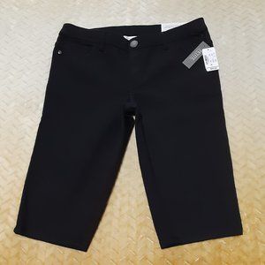 Women's Christopher & Banks Black Skimmer Pants Size 8P NWT-Retail $44.95.